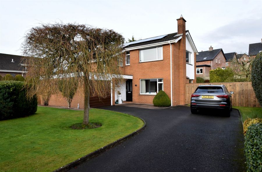 11 Manse Park, Newtownards, BT23 4TN
