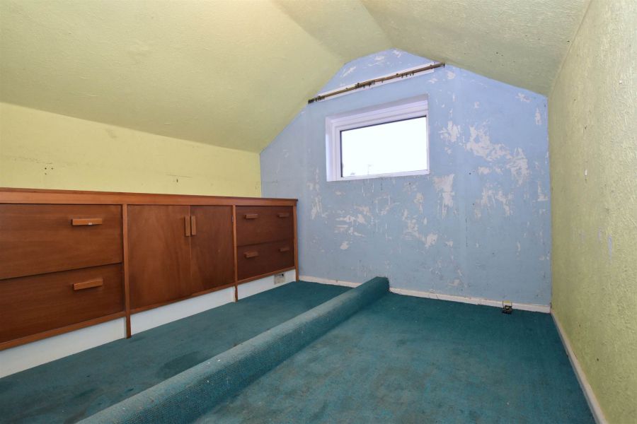 29 Valencia Way North