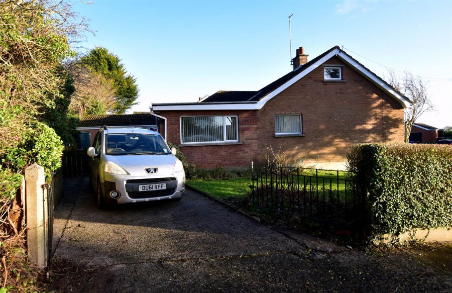 29 Valencia Way North