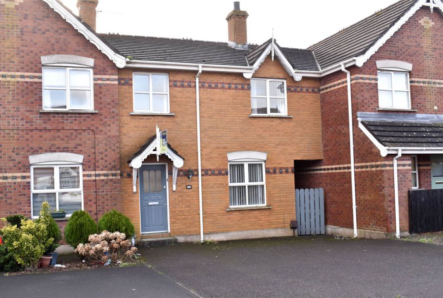 35 Whitethorn Avenue