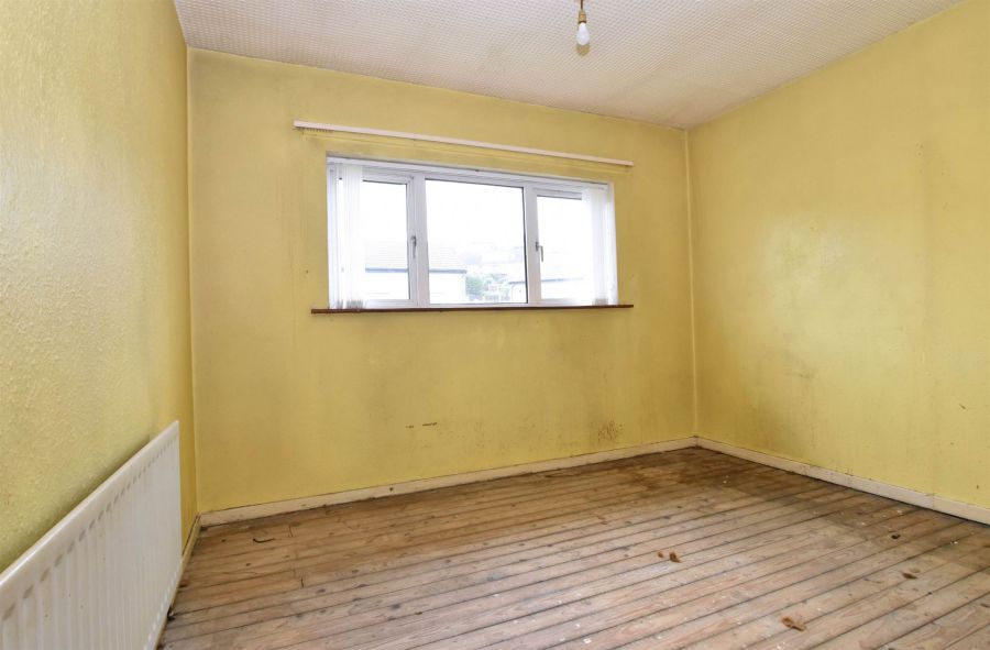 13 Slievemore Avenue