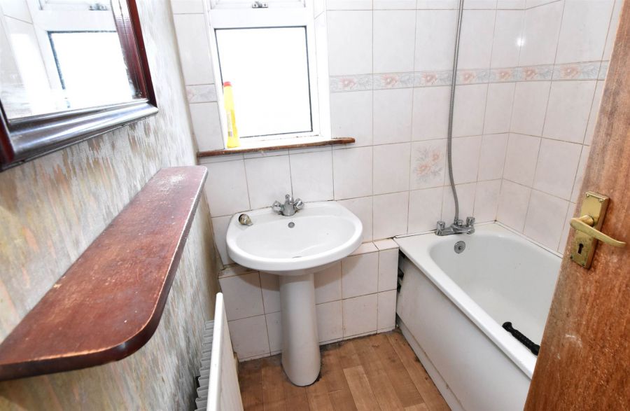 13 Slievemore Avenue