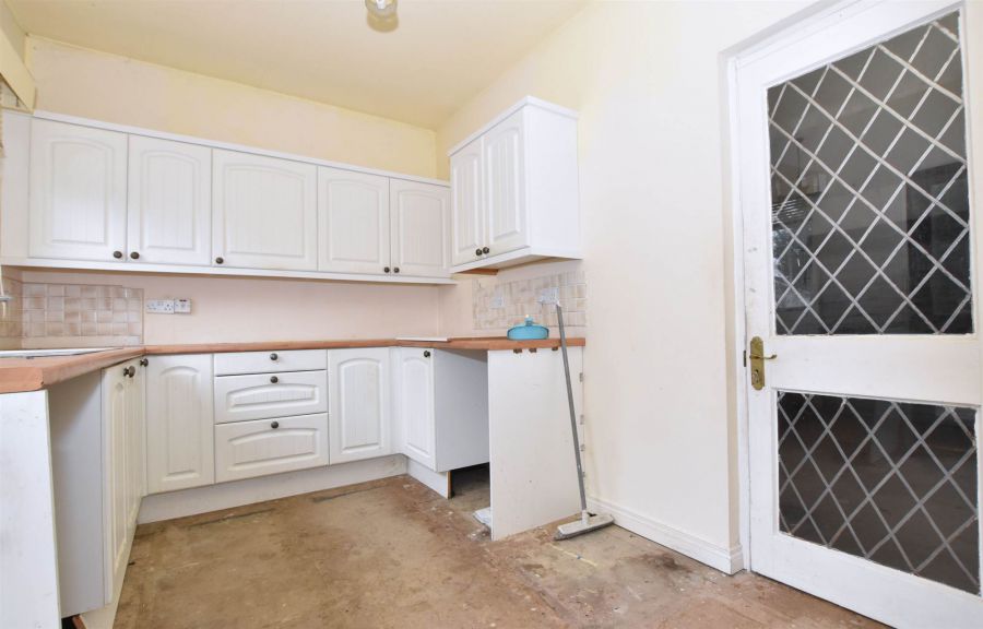 BAYTREE COTTAGE, 29 Dunleath Drive