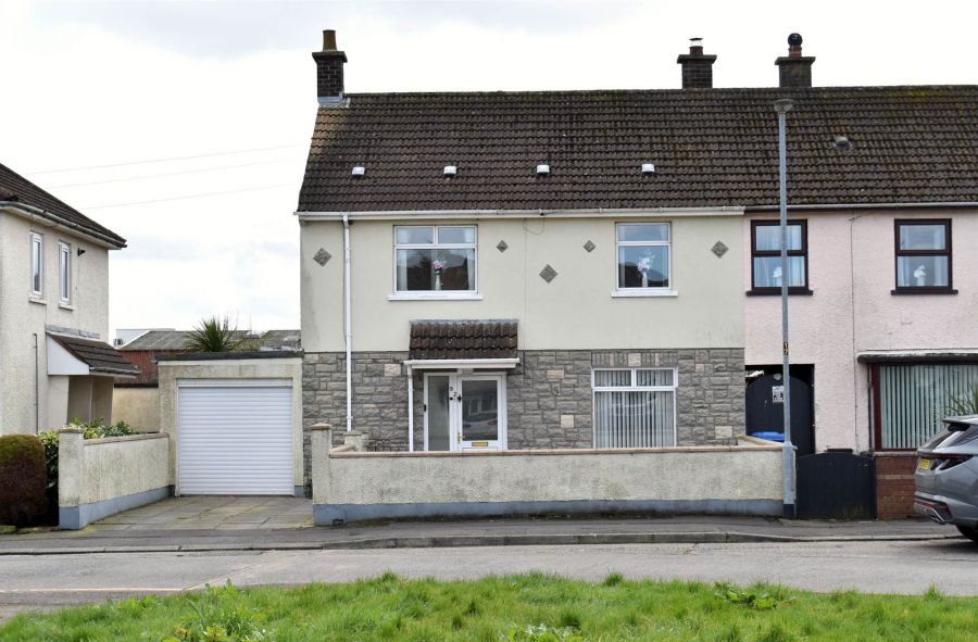 92 Ardmillan Crescent, Newtownards, BT23 4PN