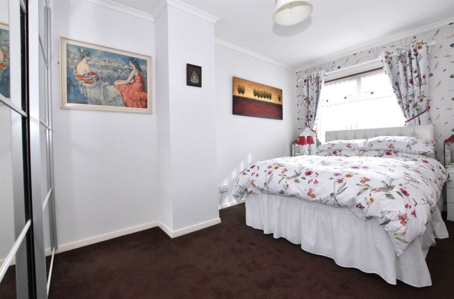 92 Ardmillan Crescent