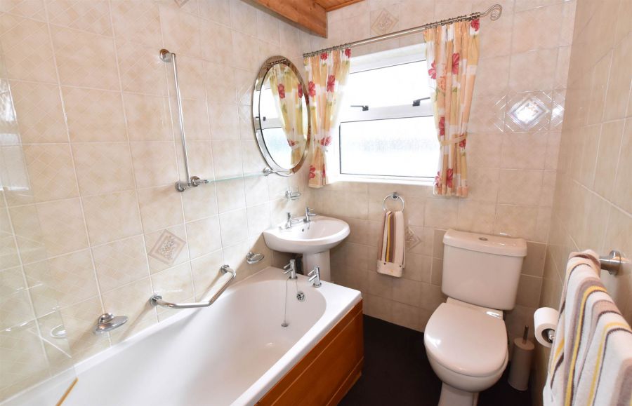 92 Ardmillan Crescent