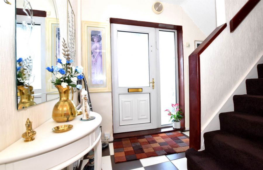 92 Ardmillan Crescent