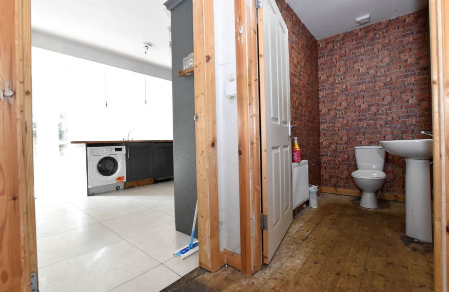 43 Lansdowne Gardens