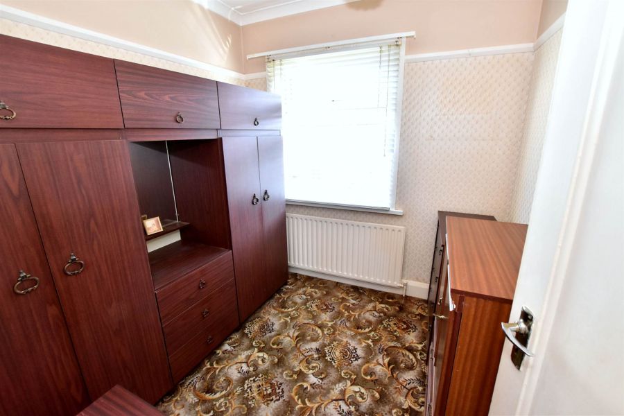 13 Laurelbank Avenue