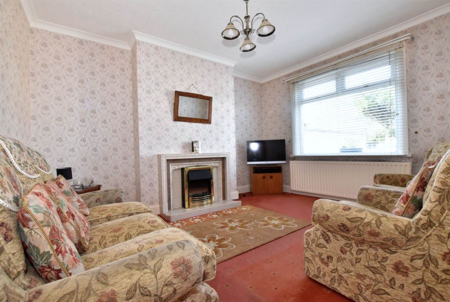 13 Laurelbank Avenue