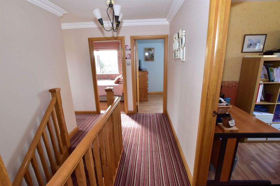 9 Cronstown Cottage Avenue