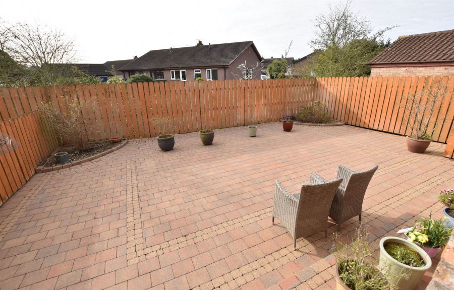 9 Cronstown Cottage Avenue