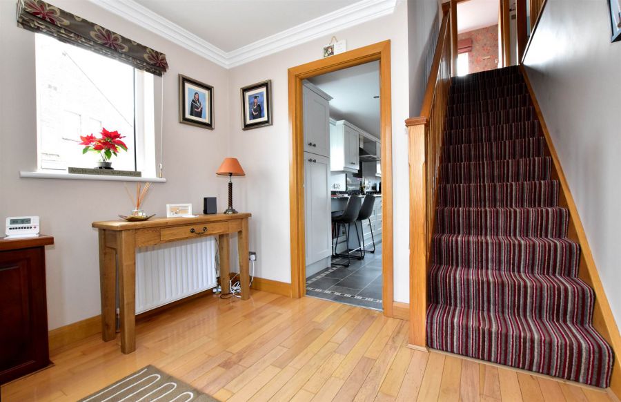 9 Cronstown Cottage Avenue