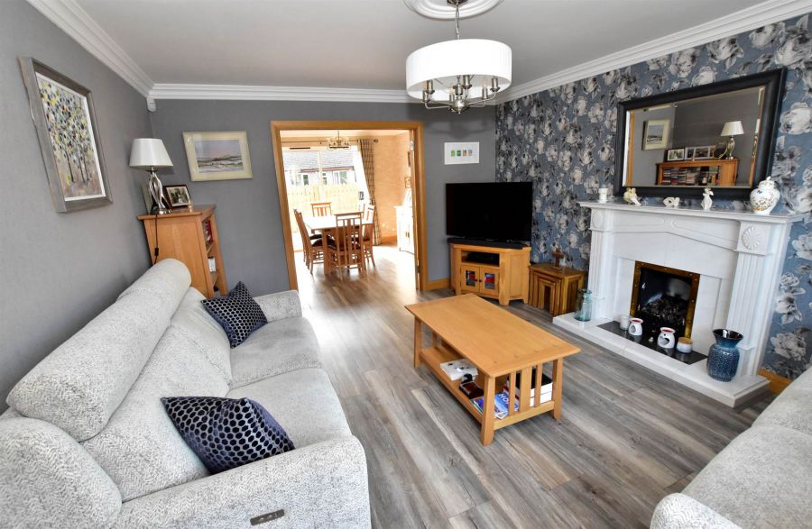 9 Cronstown Cottage Avenue