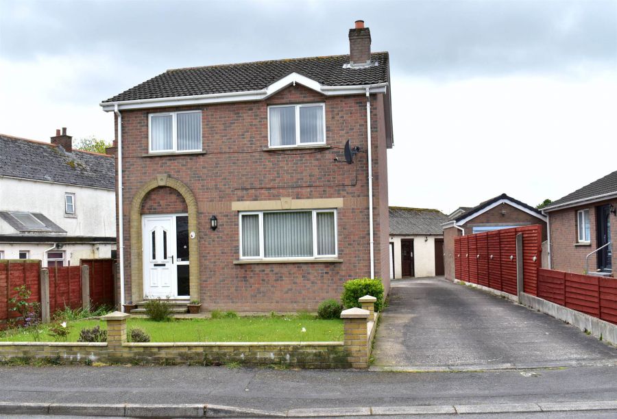 2 Regency Park, Newtownards, BT23 8ZG