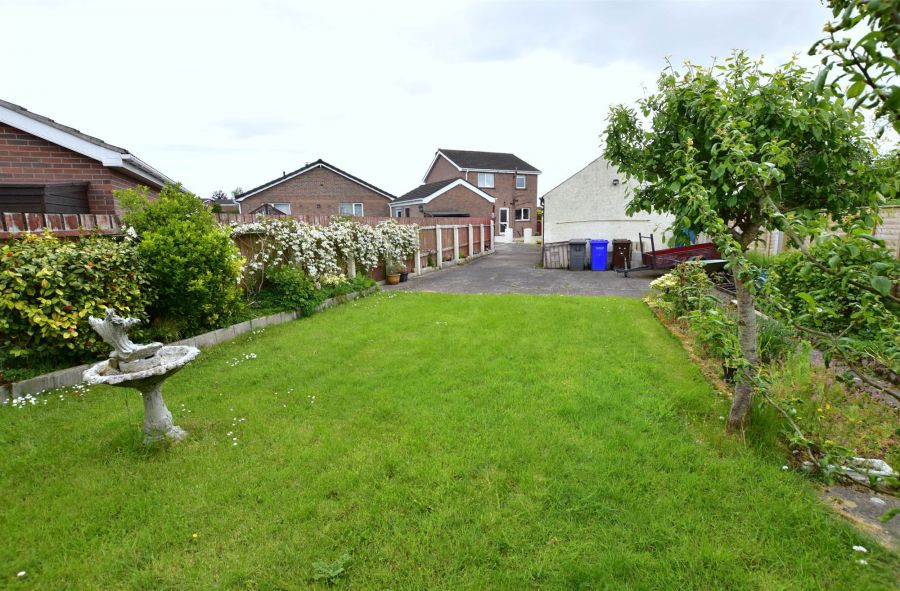 2 Regency Park