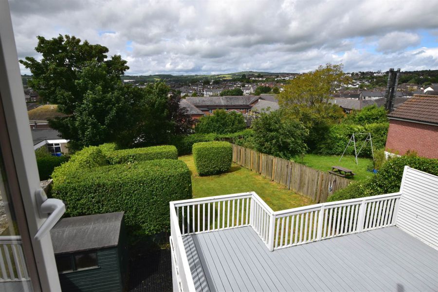 27 Edith Helen Road