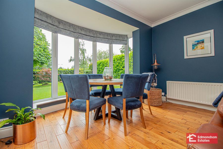 9 Tullyglass Park