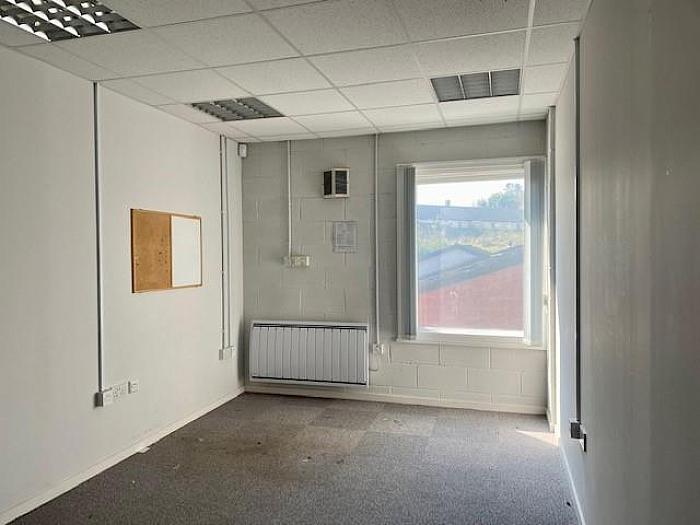 Unit 2 Maine Business Centre