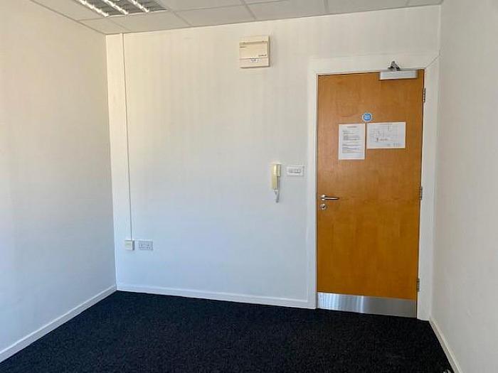 Unit 6 Maine Business Centre