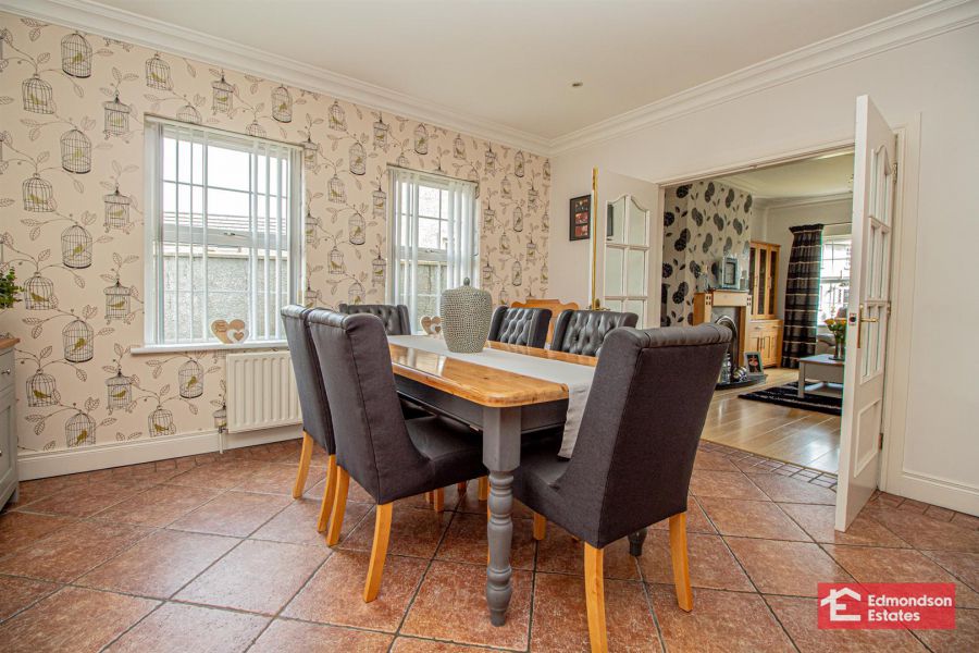 10 Three Trees Manor