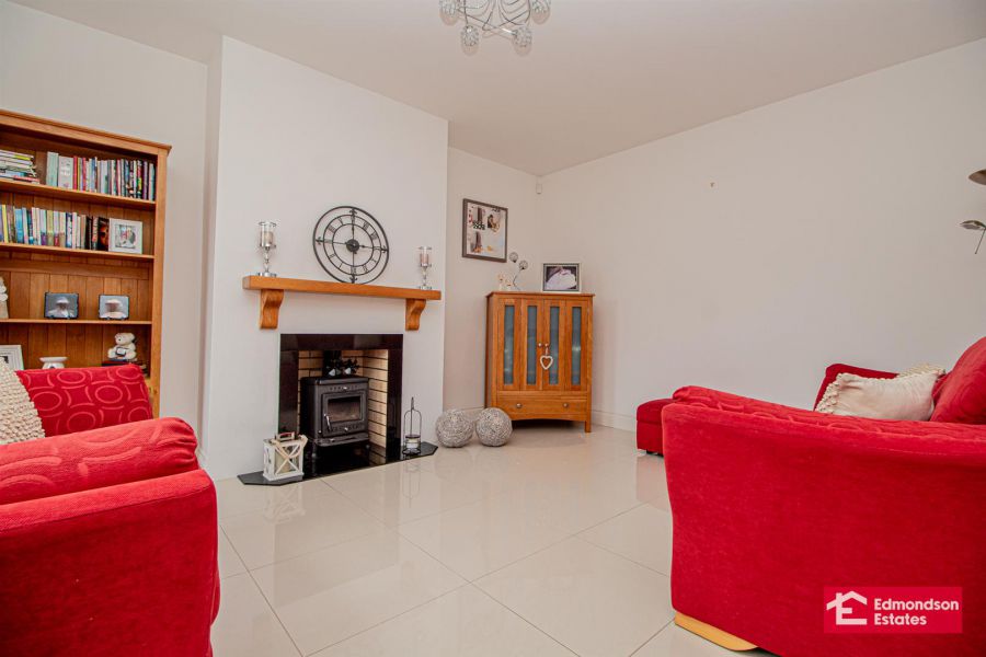 10 Three Trees Manor