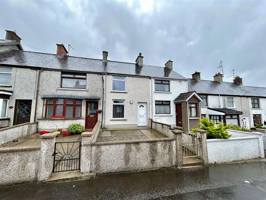 27 Station Road