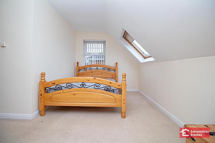 42A Parklands 42A Parklands