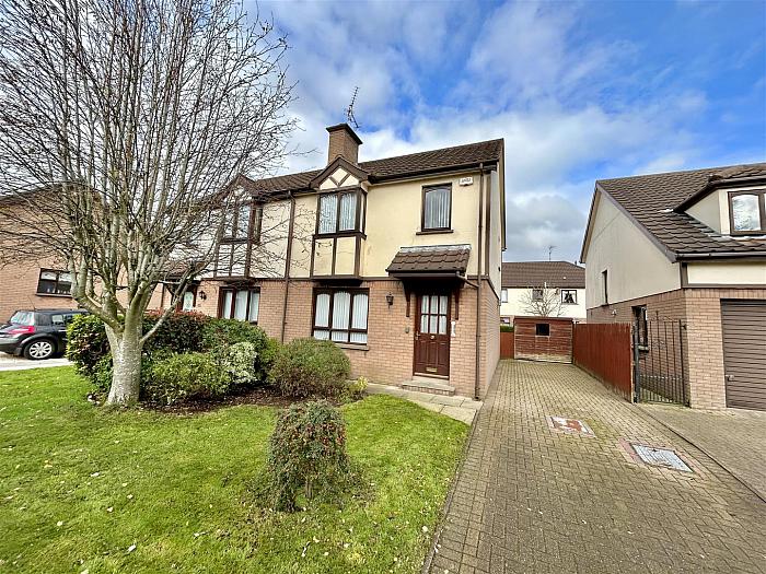 2 Farm Lodge 2 Farm Lodge