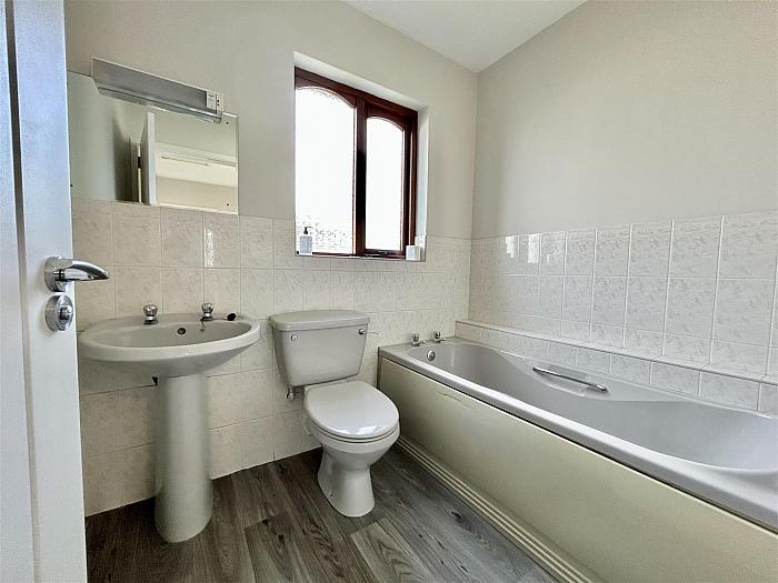 2 Farm Lodge 2 Farm Lodge