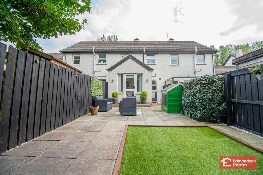 15 Glen Mews