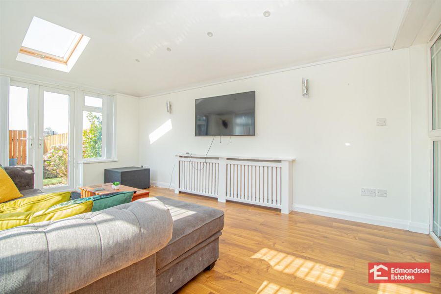 22 Sandymount Green