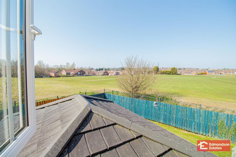 22 Sandymount Green