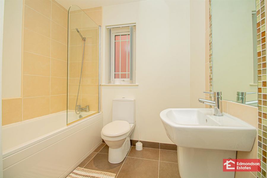 22 Sandymount Green