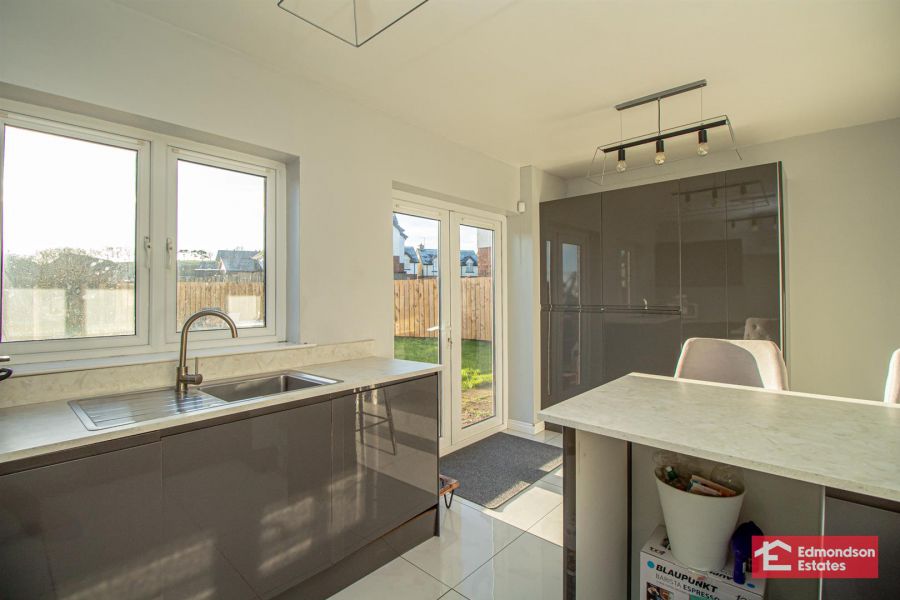34 Quarry Heights