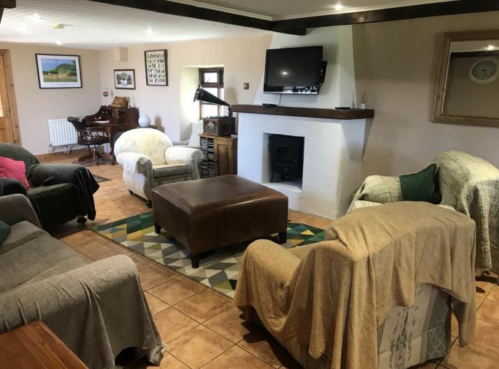 Blackstown Cottage, 77B Buckna Road Blackstown Cottage, 77B Buckna Road