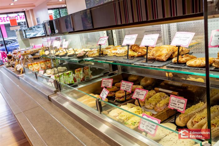 Caffe Tosca, 62 Ballymoney Street
