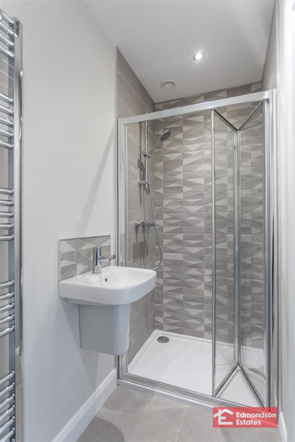 The Dwight, Site 12 Buick Gate, Tobar Park