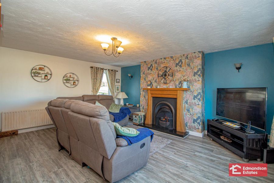 64 Glenhugh Road