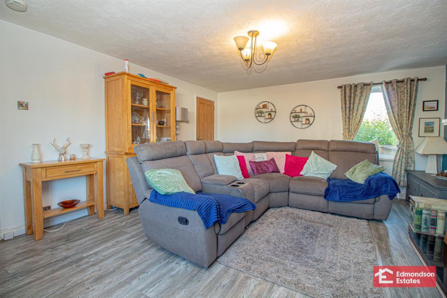 64 Glenhugh Road 64 Glenhugh Road