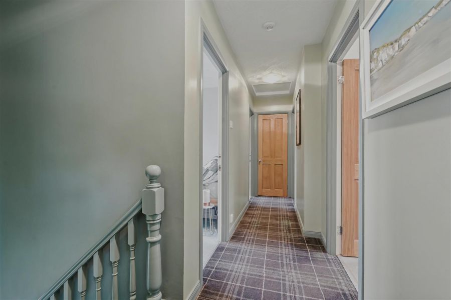 17 Markstown Close