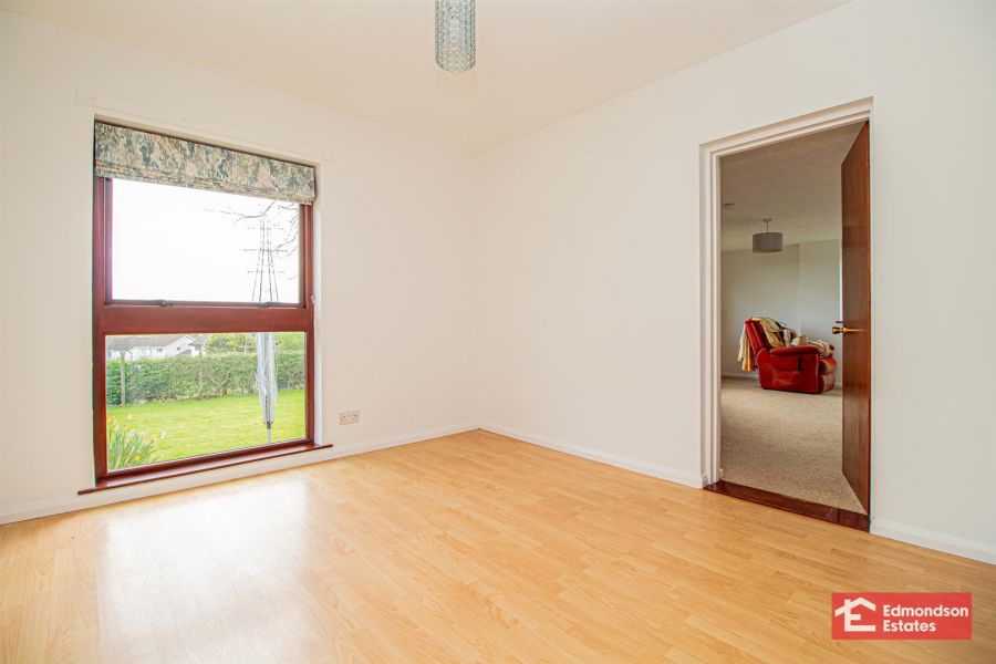 7 Ballyloughan Heights