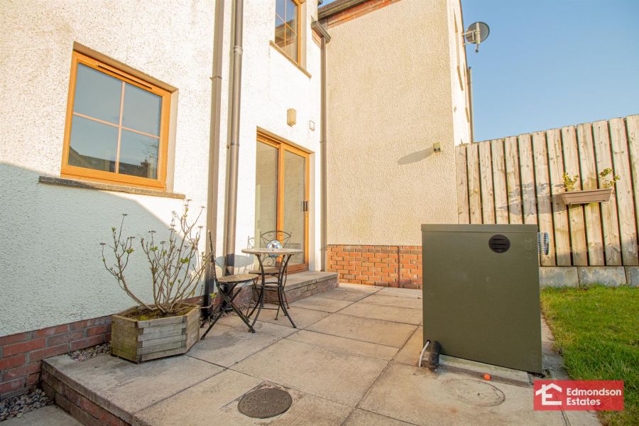 15 Bryantang Meadows