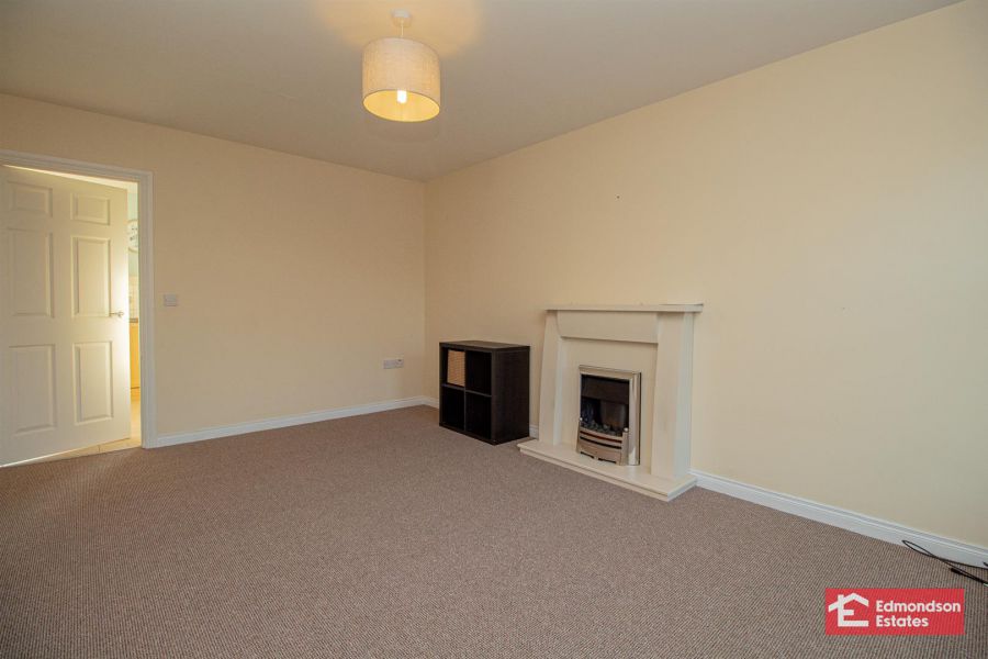 15 Bryantang Meadows