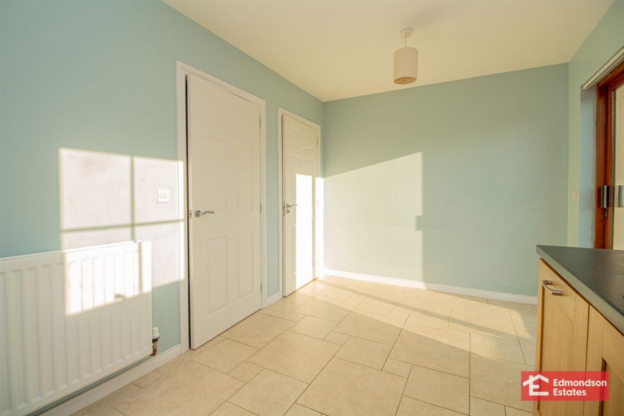 15 Bryantang Meadows