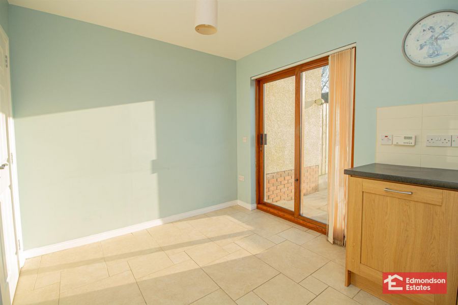 15 Bryantang Meadows