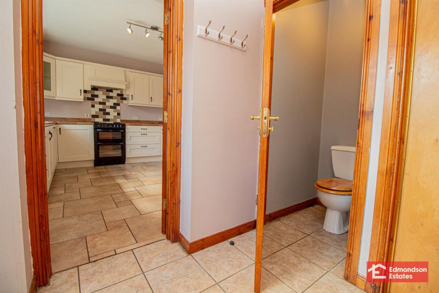 31 Riverview Park
