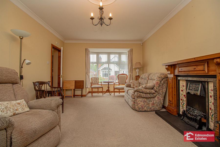 52 Tullymore Dale