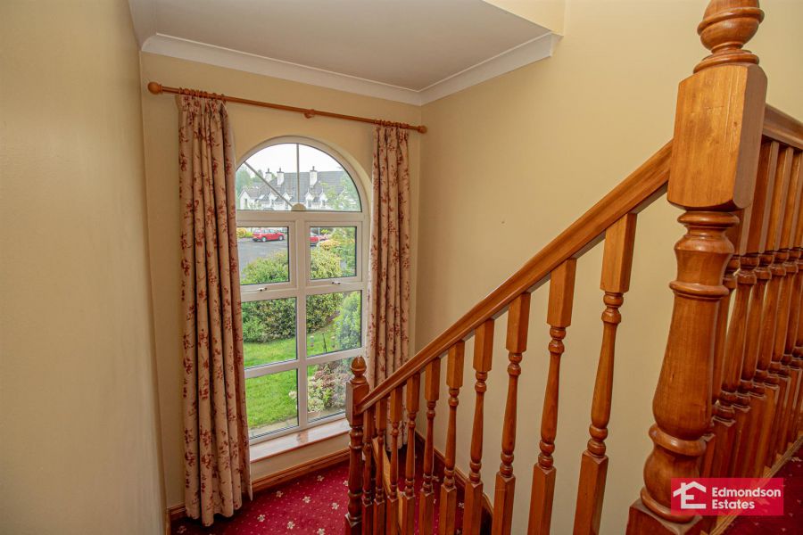 52 Tullymore Dale