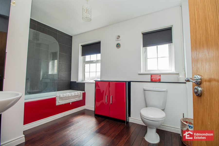 7 Springmount Mews